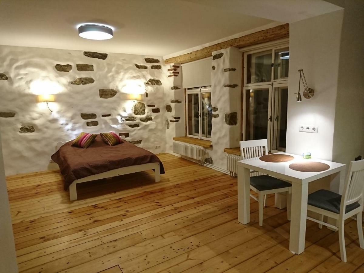 Old Town Niguliste Residence 塔林 外观 照片
