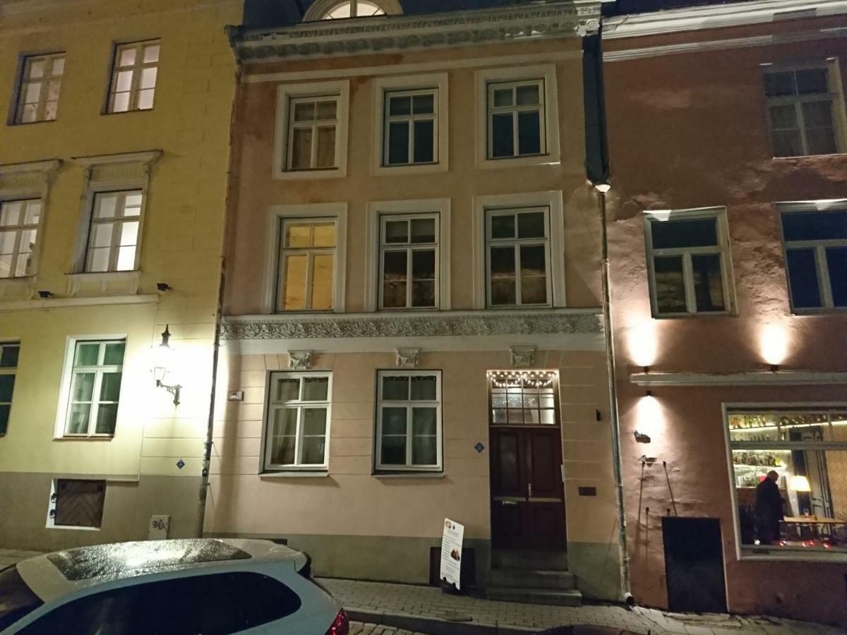 Old Town Niguliste Residence 塔林 外观 照片